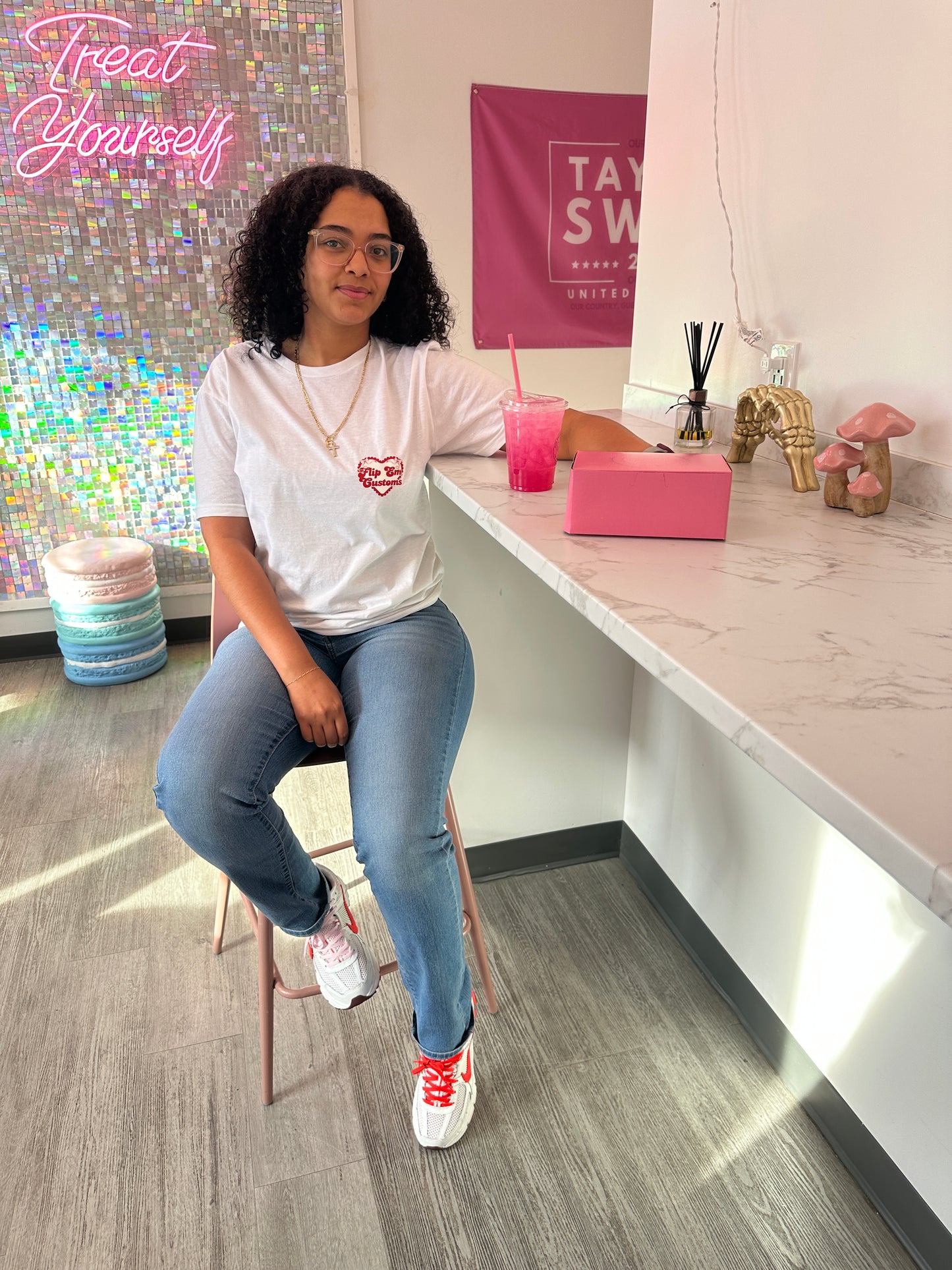 Love & Passion Logo T-shirt